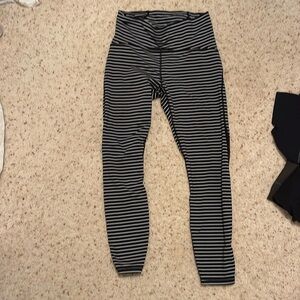 Lululemon Wunder Under Black and White Laser Cut Mesh Pant, Size 8